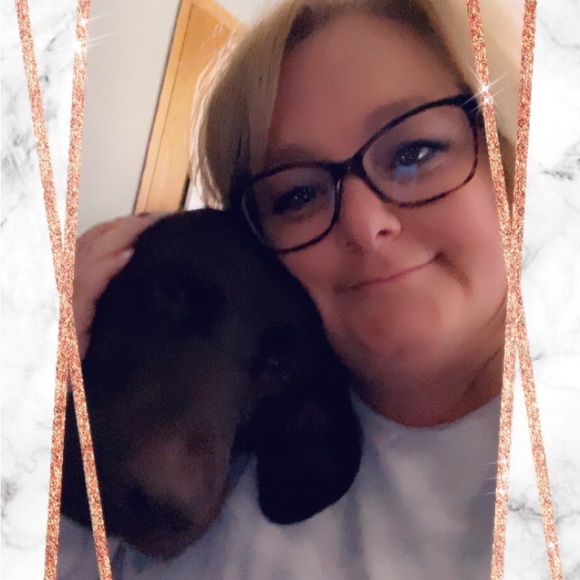 Meet your Posher, Tina - Picture 3 of 3